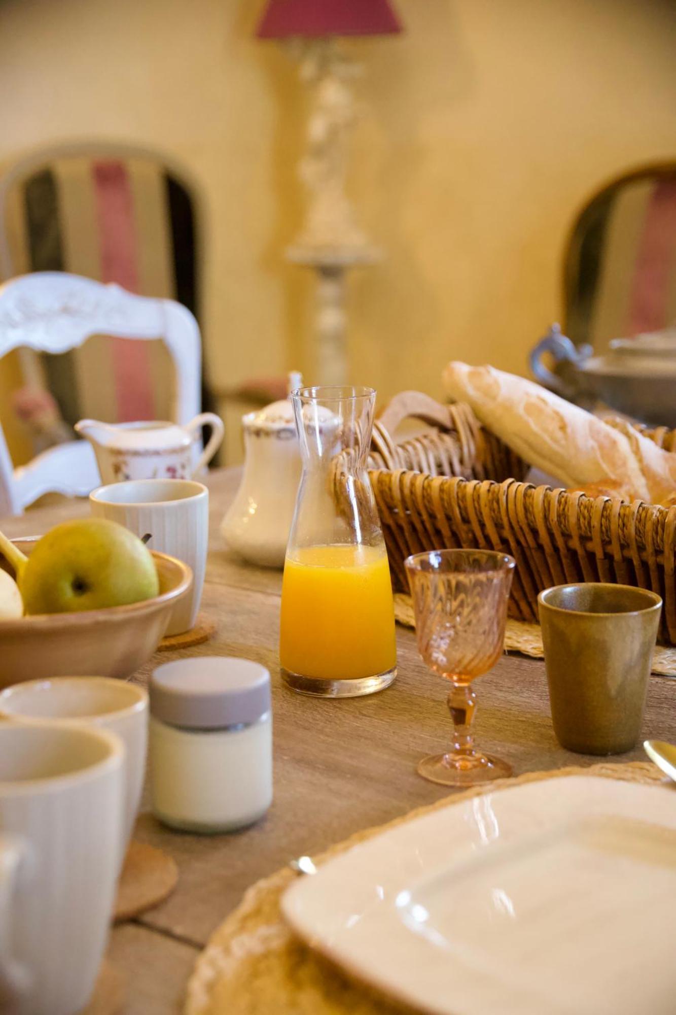 Chambres D'Hotes B&B - Chateau De Sienne Proche Avignon Orange Piscine Riviere Chusclan ภายนอก รูปภาพ